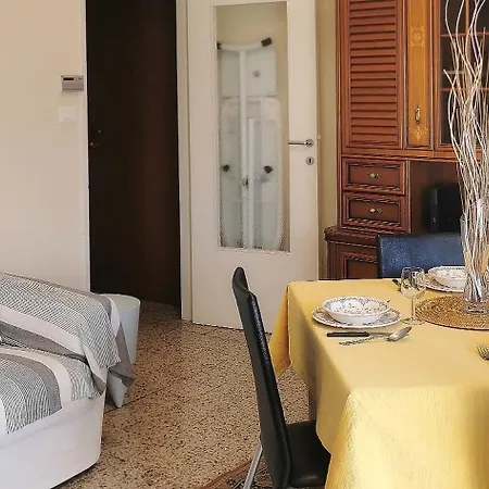 Vecchia Intra - Two-room In The Center For 4 People * Verbania