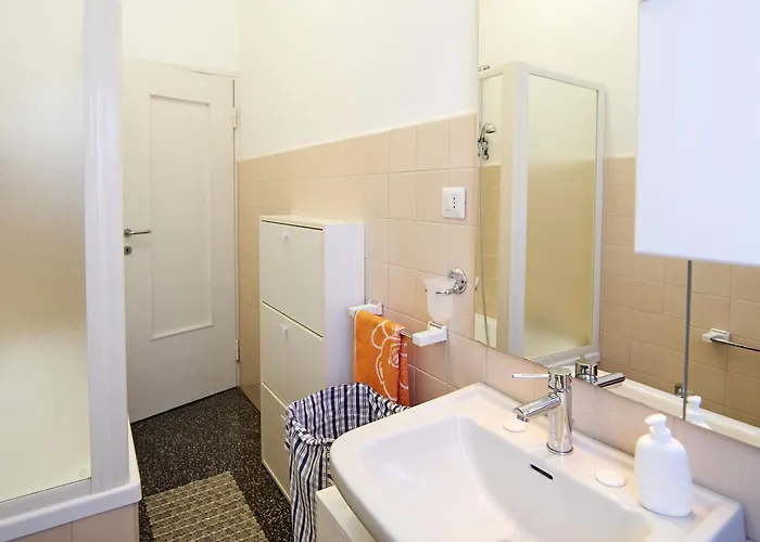 아파트 Vecchia Intra - Two-room In The Center For 4 People