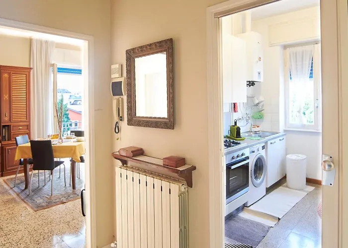 아파트 Vecchia Intra - Two-room In The Center For 4 People